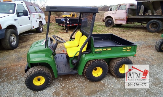 John Deere 6x4 Gator