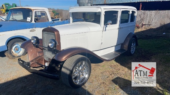 1930 Plymouth
