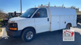 2004 GMC Sierra 2500 Knapheide Van Body