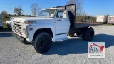 1970 Ford F-600 Dump Truck