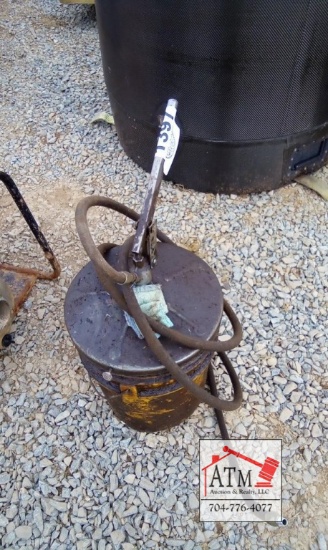 Grease Pump (5 Gallon bucket)