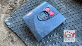 Hyper Tough Light & Air Compressor