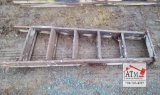 6' Wooden Ladder