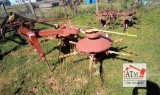 New Holland Hay Tedder 2-Basket - 3 Pt Hitch