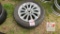(1) 255/55R20 5 Lug Wheel