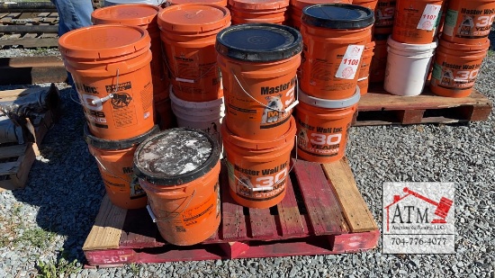 (18) 5 Gal Buckets of Stucco