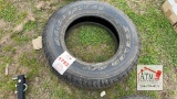 (1) 255/70R18 Tire
