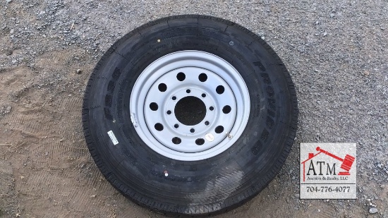 (1) NEW 235/85R-16 14 Ply 8 Lug Tire/Wheel Assy