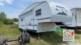 2005 24L Dutchmen Fifth Wheel Camper