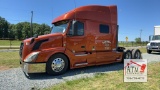 2015 Volvo VNL730