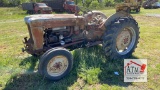 Ford 600 Tractor (Non-running)