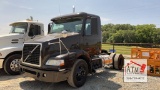 2006 Volvo Day Cab