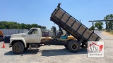 1985 Ford F-700 Dump Truck