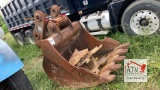 40” Hensley Bucket