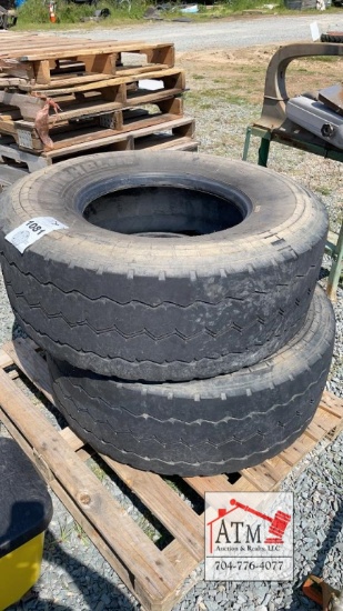(2) 425/65R22.5 Tires