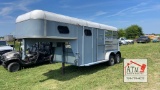 1992 Supreme 14’ Horse Trailer