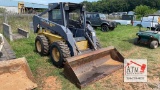 New Holland LS180 Loader w/ 82