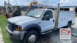 2005 Ford F-550 Crane Truck