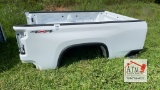 2022 Chevrolet 2500 White Takeoff w/ Step
