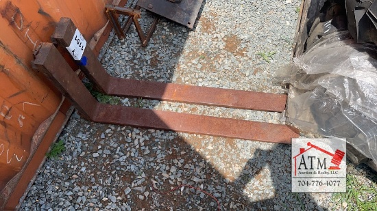 (2) 42" Forks
