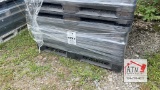 (5) Plastic Pallets
