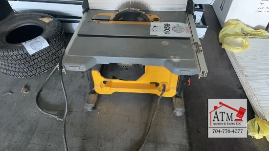 DeWalt Table Saw