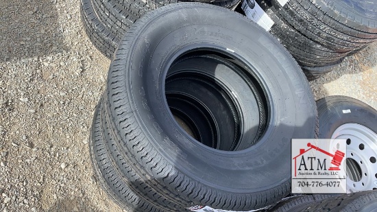 (1) NEW 225/75R-15 10-Ply Tire Only