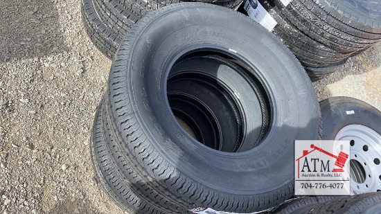 (1) NEW 225/75R-15 10-Ply Tire Only