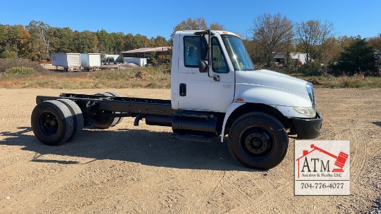 2005 International 4300 Chassis
