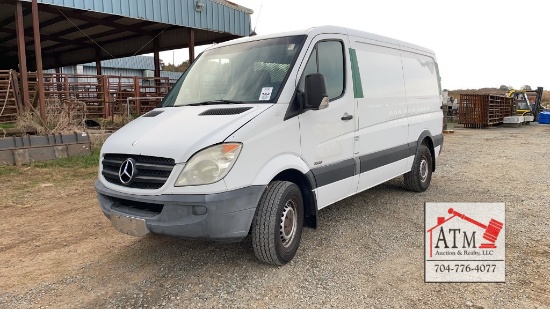 2012 Mercedes-Benz Sprinter 2500 Cargo Van