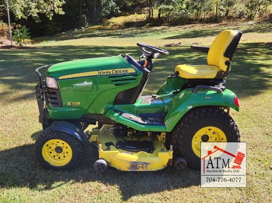 John Deere X728 Ultimate 4X4 Mower