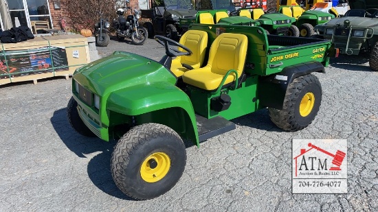 John Deere Gator 4x2
