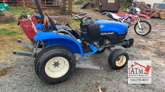 New Holland TC18 Tractor