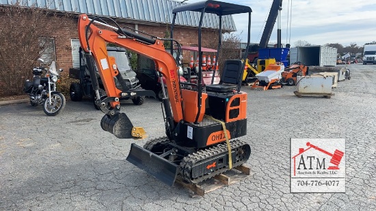 NEW AGT QH12 Mini Crawler Excavator w/ 16" Bucket