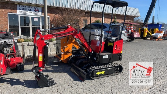 NEW VC13 Mini Crawler Excavator w/ 16" Bucket