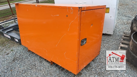 Toolbox 36" x 42" x 72"