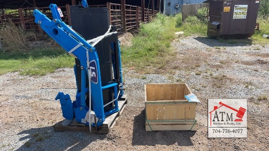 NEW LS Tractor LL3115 Loader w/ 67 Bucket