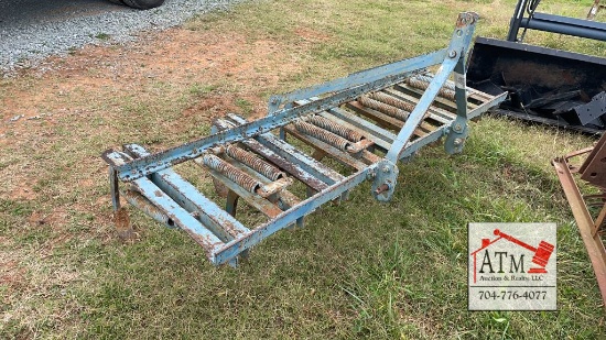 9 Shank Chisel Plow - 3 Pt Hitch