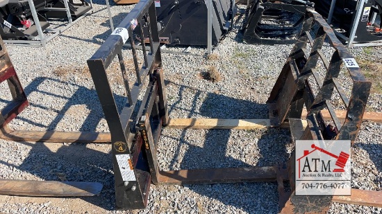 CL4 48” Forks - Skidsteer Attachment