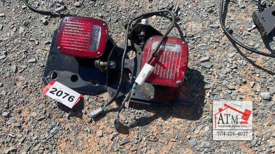 (2) Brake Lights
