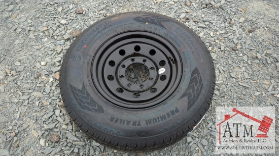 (1) NEW 235/80R-16 14 Ply 8 Lug Tire/Wheel Assy