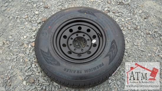 (1) NEW 235/80R-16 14 Ply 8 Lug Tire/Wheel Assy