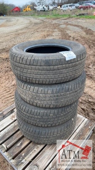 (4) 265/65R18 Tires