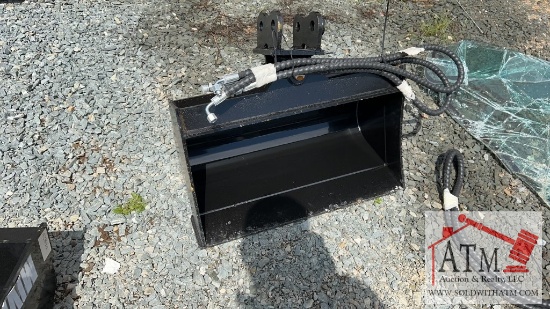 NEW 24" Excavator Tilting Bucket