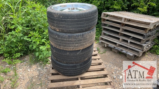 (4) 22” Chevrolet 6-Lug Mossa Wheels