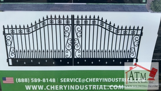NEW 20' Estate Gate w/ Star