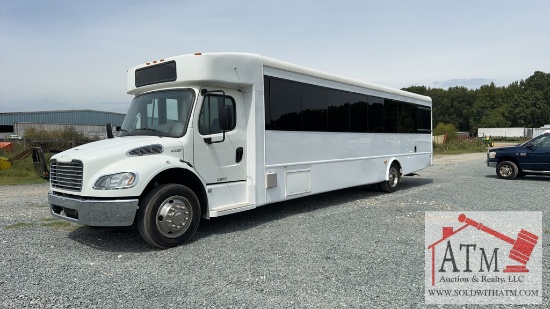2020 Freightliner S2C106 Bus (Salvaged Title)