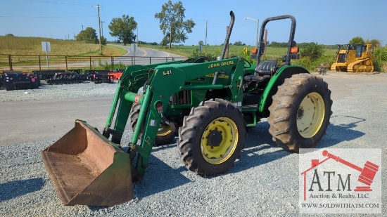John Deere 5320 4X4 Tractor w/ 74" Bucket