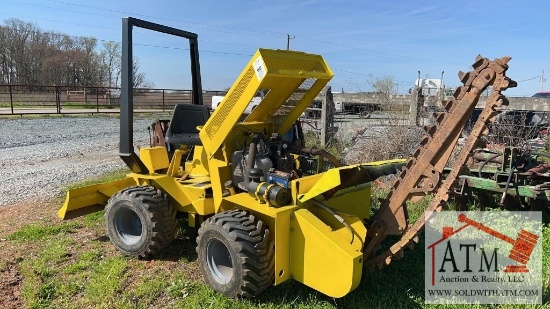 Davis 25+4 Trencher
