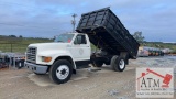 1995 Ford F-800 Dump Truck
